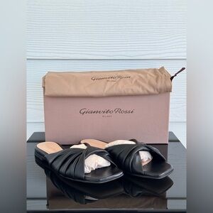 Gianvito Rossi Black Leather Sandals
